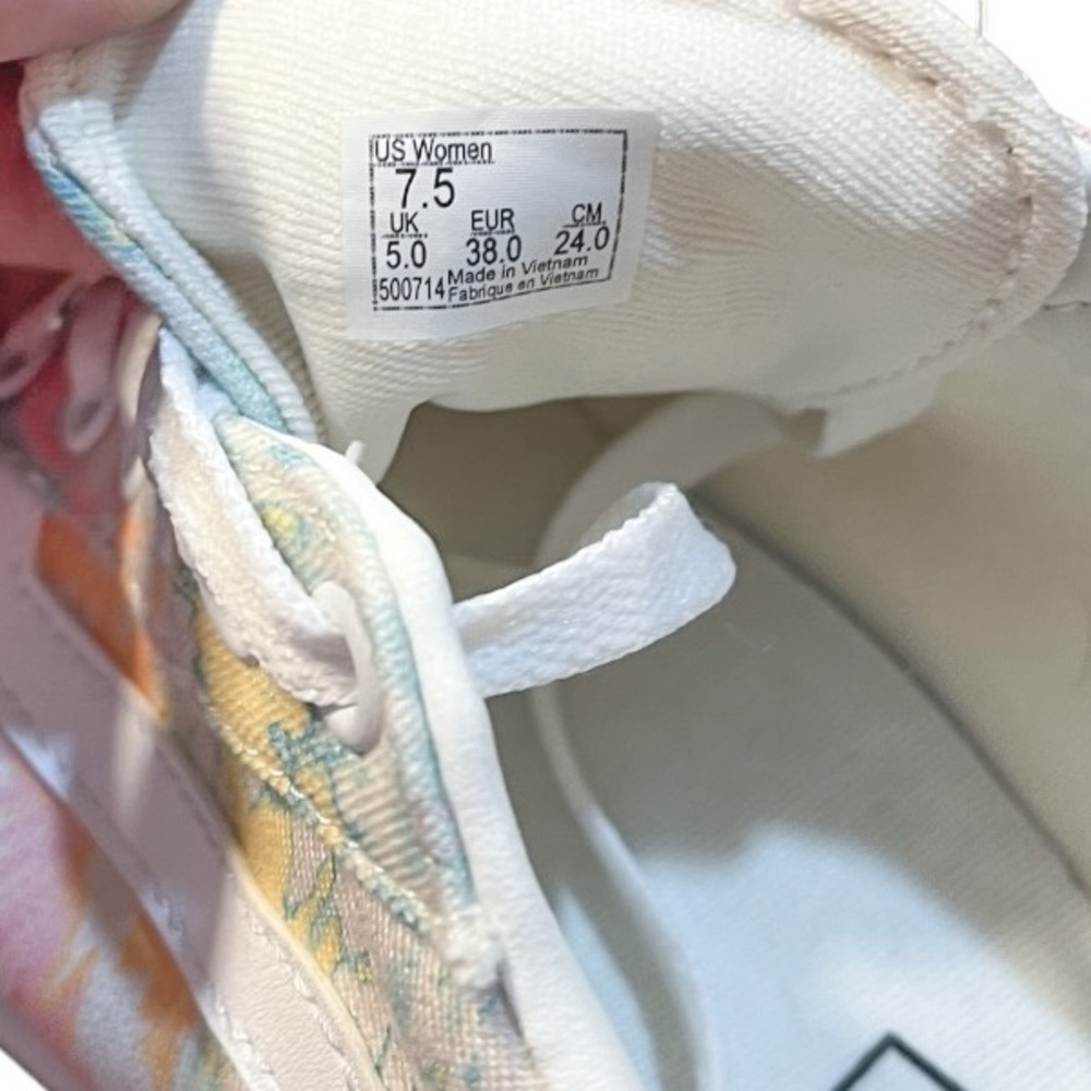 **RESERVED** Vans Ward Low Top Tie Dye Sneakers - Picture 13 of 13